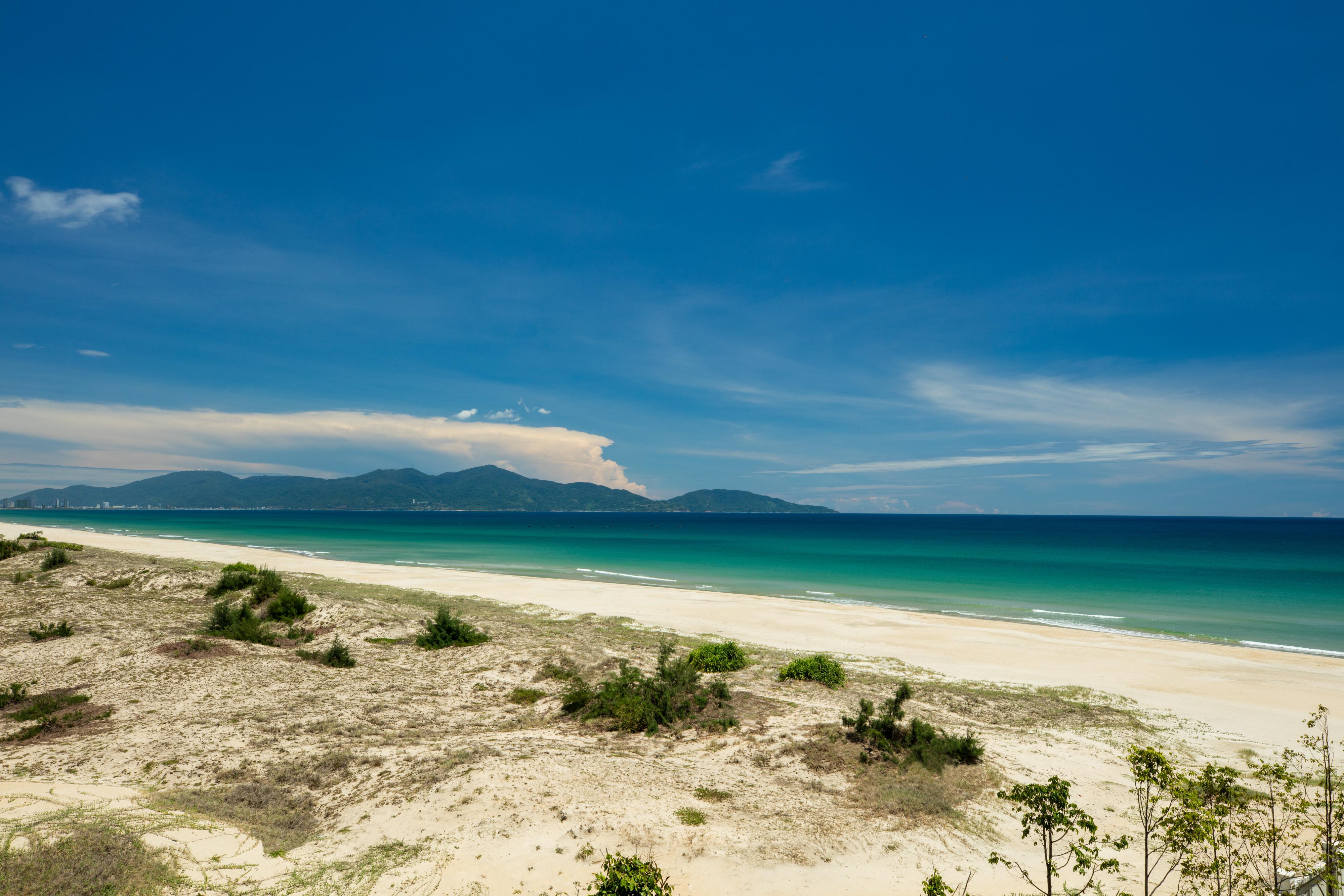 Sheraton Grand Danang Resort & Convention Center Exterior photo